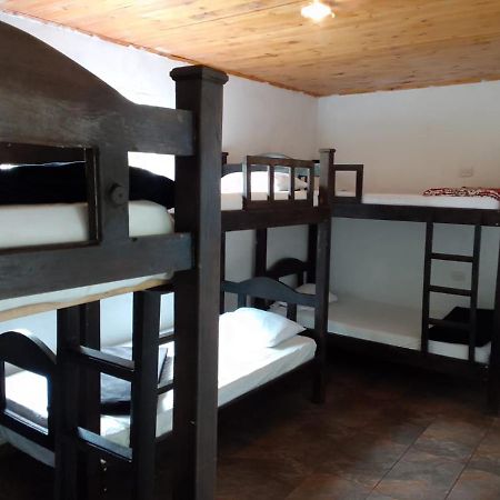 Hostal Hilltop Капургана Экстерьер фото